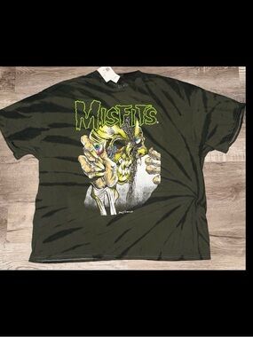 NWT Men's Misfits Shirt Size XL